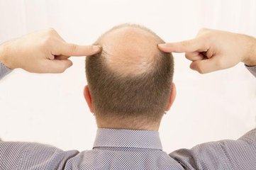 让你远离脱发的六个小方法，你掌握了吗？